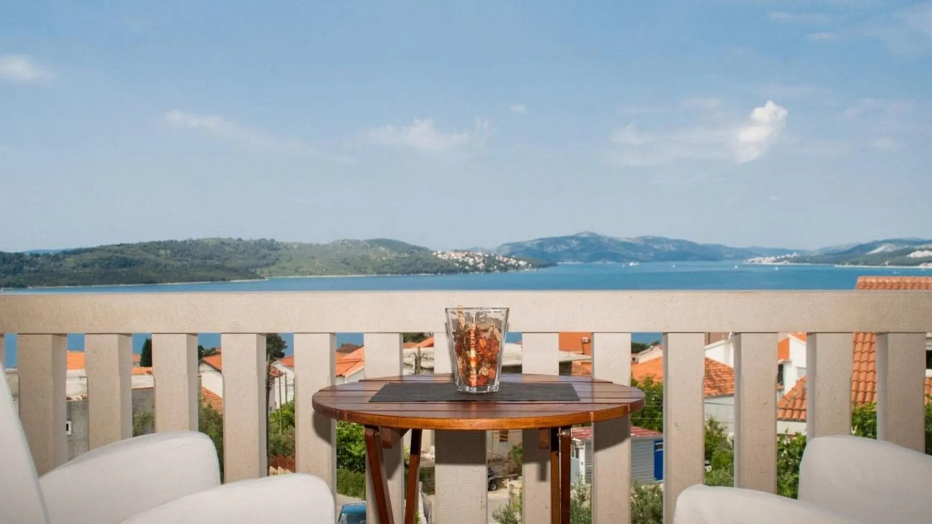 Villa Stil - Studio Apartment With Balcony And Sea View 103 Trogir