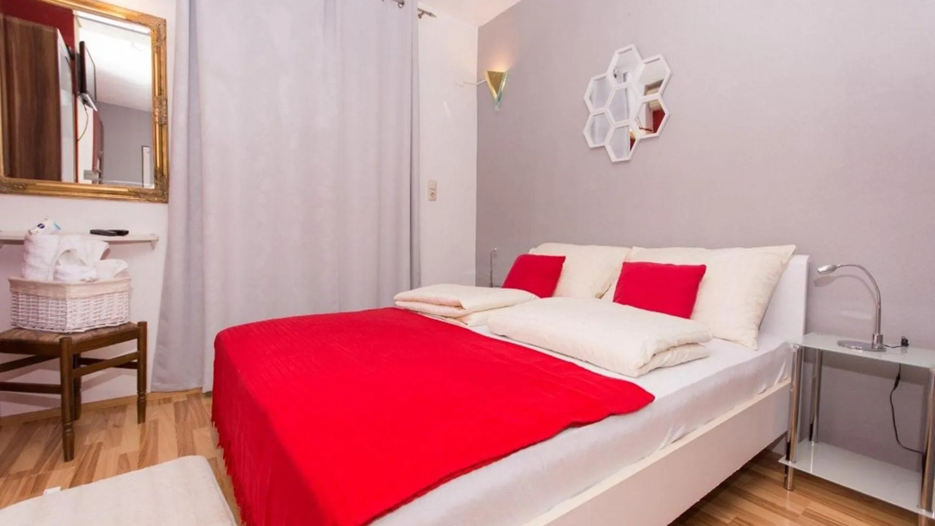 Villa Stil - Studio Apartment With Balcony And Sea View 103 Trogir