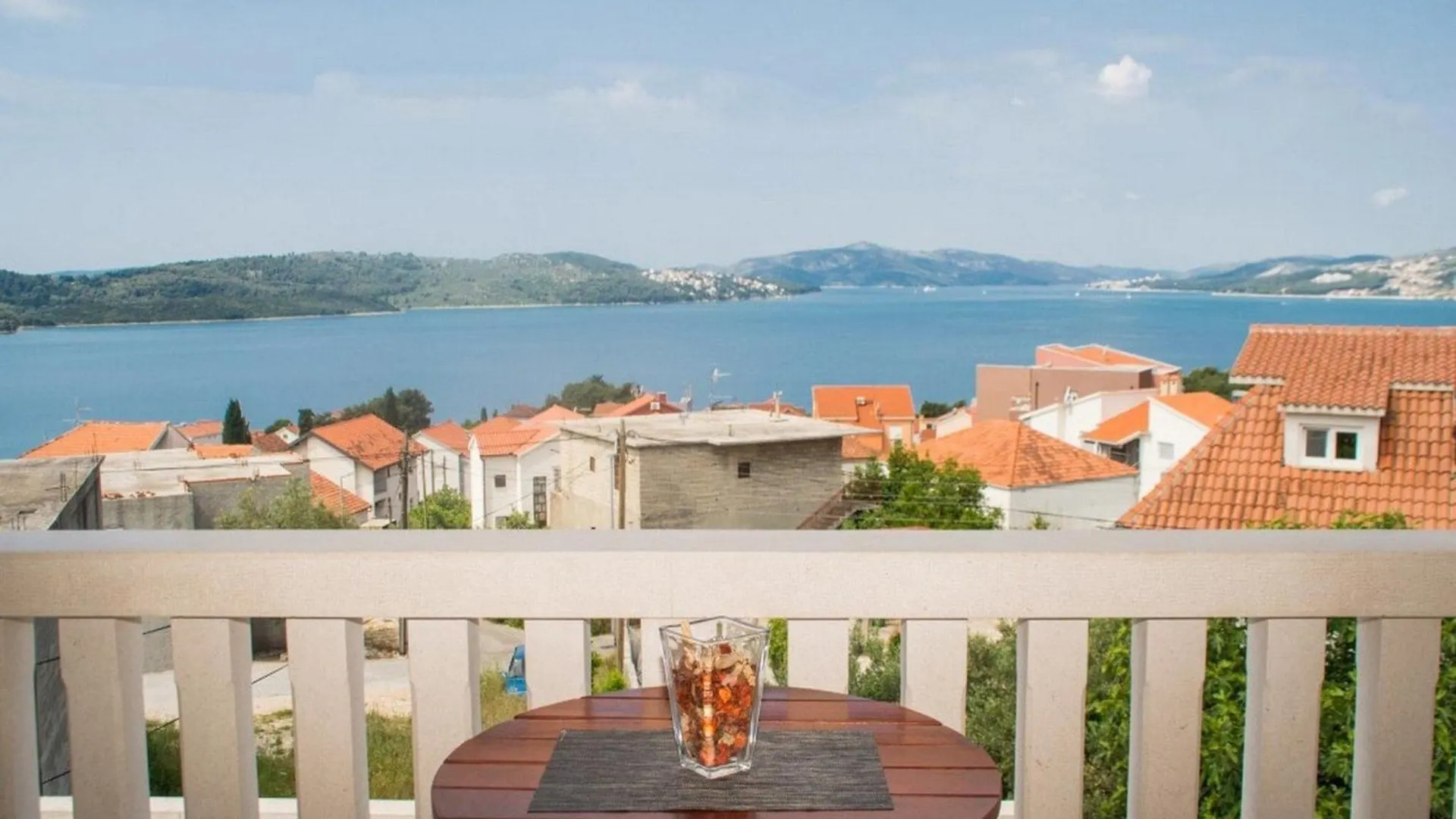 Villa Stil - Studio Apartment With Balcony And Sea View 103 Trogir Croatia